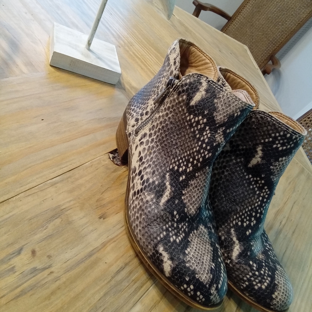 Lucky Brand Bartalino Leather Snakeskin Ankle Boots Size 7 - Picture 2 of 14